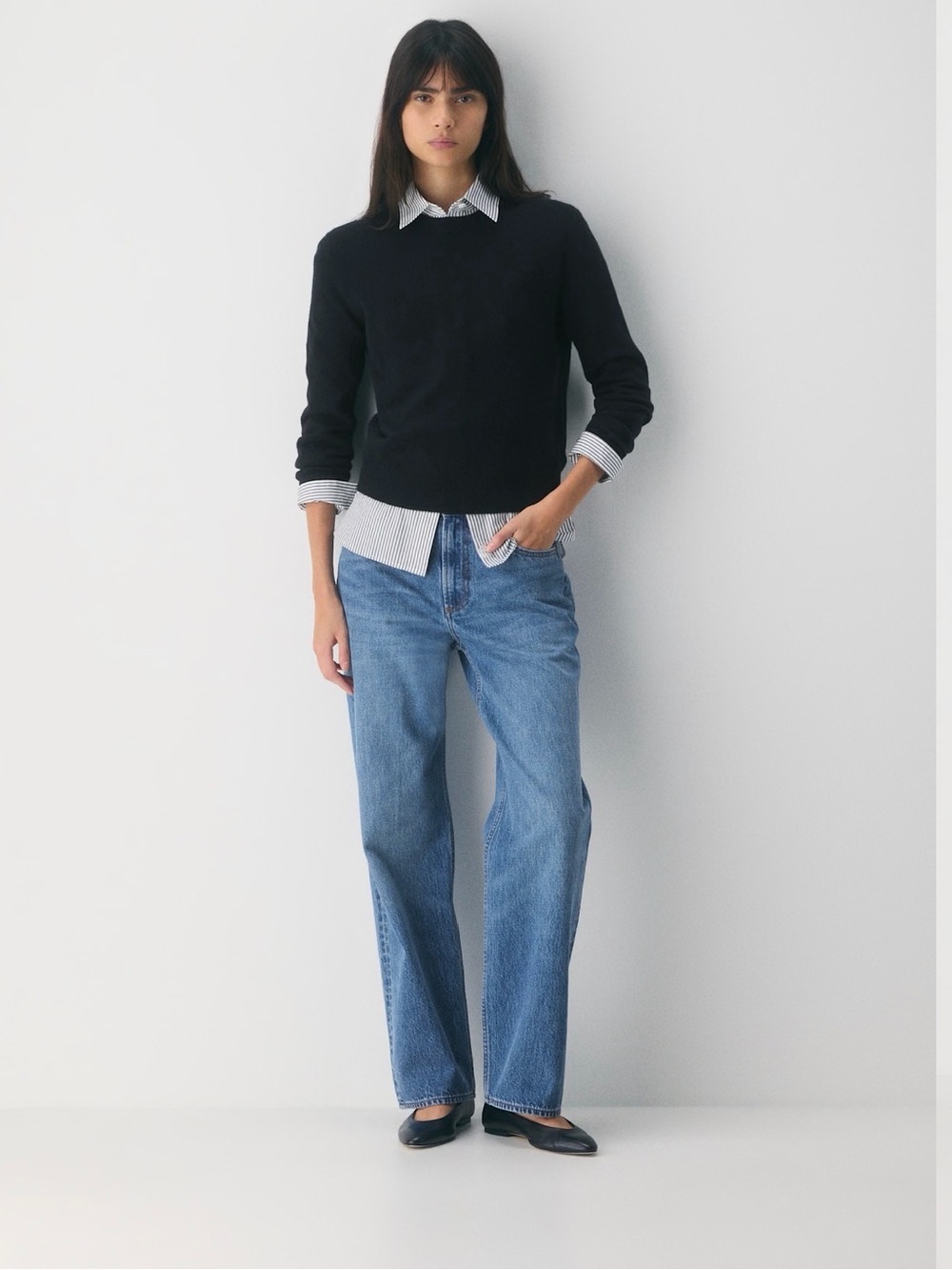 Aritzia Women’s Denim Forum Light Wash Low Rise Loose Jeans
